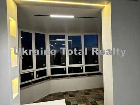 квартира за адресою Олени Пчілки вул., 2