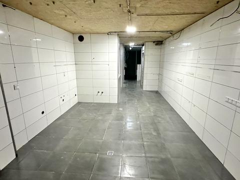 комерційна за адресою Вадима Гетьмана вул., 10/37А