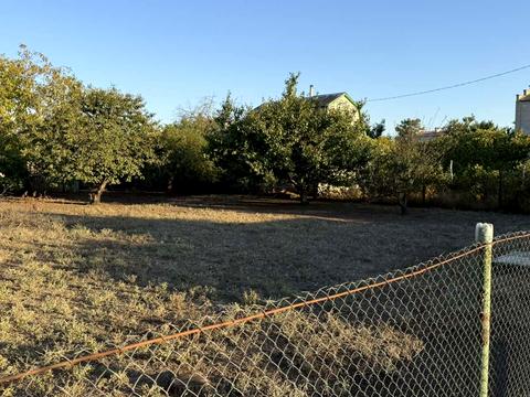 ділянка за адресою смт. Великодолинське, 30 линия