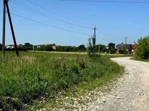 ділянка за адресою с. Підлужжя, 