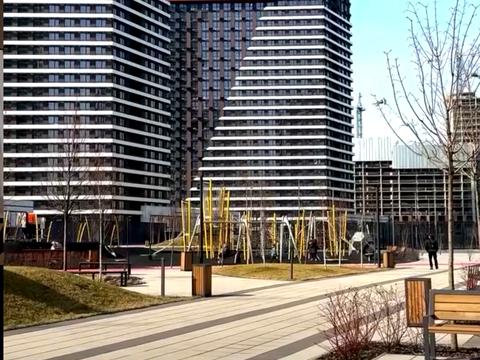 квартира за адресою Причальна вул., 12