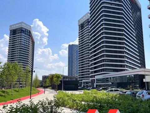 квартира за адресою Причальна вул., 12