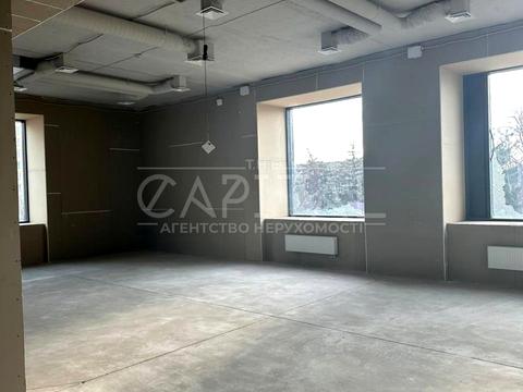 комерційна за адресою Берестейський просп. (Перемоги), 3