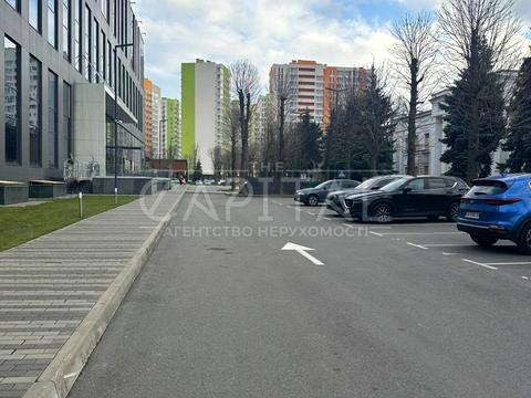 комерційна за адресою Берестейський просп. (Перемоги), 3