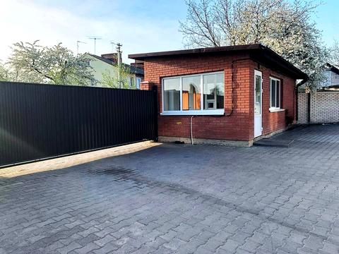 комерційна за адресою центральна, 13