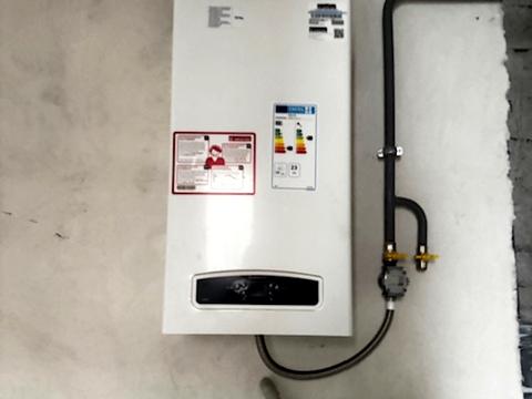 квартира за адресою Надійна вул., (Будинок 3)