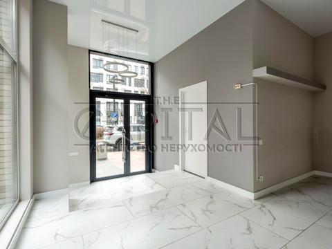 комерційна за адресою Салютна вул., (Будинок 02301-02303)