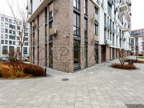 комерційна за адресою Салютна вул., (Будинок 02301-02303)