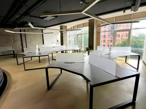 коммерческая по адресу Евгения Коновальца ул. (Щорса), 36