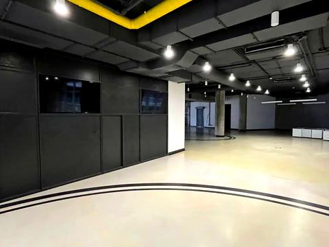 коммерческая по адресу Евгения Коновальца ул. (Щорса), 36