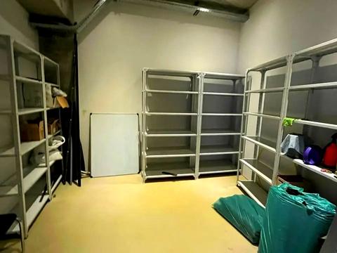 коммерческая по адресу Евгения Коновальца ул. (Щорса), 36