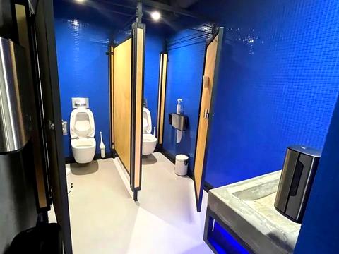 коммерческая по адресу Евгения Коновальца ул. (Щорса), 36