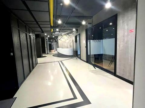 коммерческая по адресу Евгения Коновальца ул. (Щорса), 36