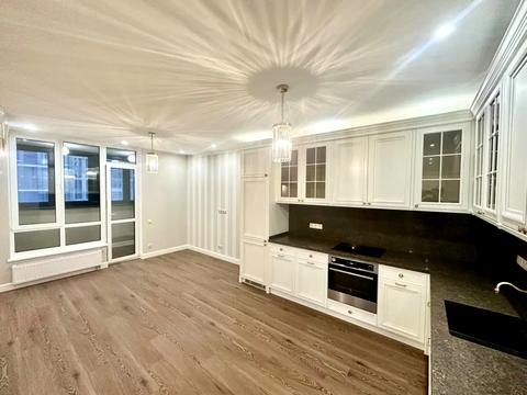 квартира за адресою Михайла Бойчука вул. (Кіквідзе), 41-Б