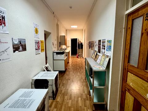 комерційна за адресою Набережно-Лугова вул., 12