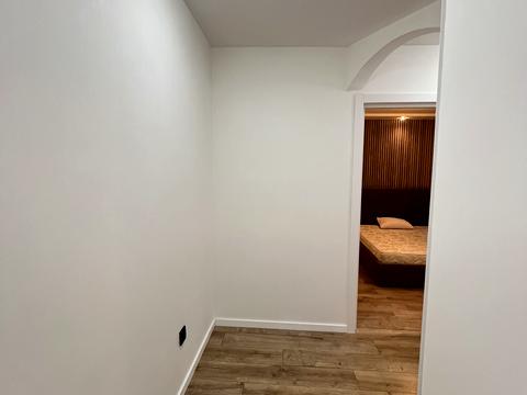 квартира за адресою Дмитра Яворницького вул. (), 9а