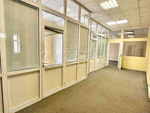 комерційна за адресою Михайлівська вул., 12 б