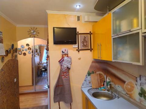 квартира за адресою Коновальця вул., 14