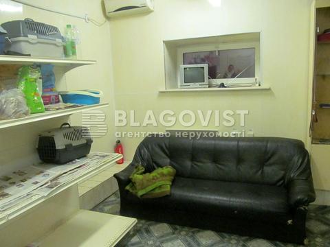 комерційна за адресою Київ, Андрія Мельника вул. (Генерала Тупікова), 3/1