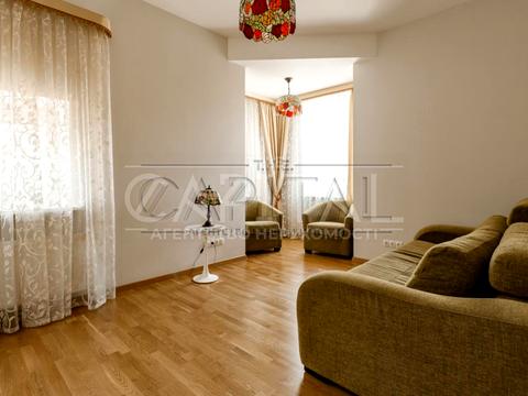 будинок за адресою смт. Козин, Старокиївська вул., 1