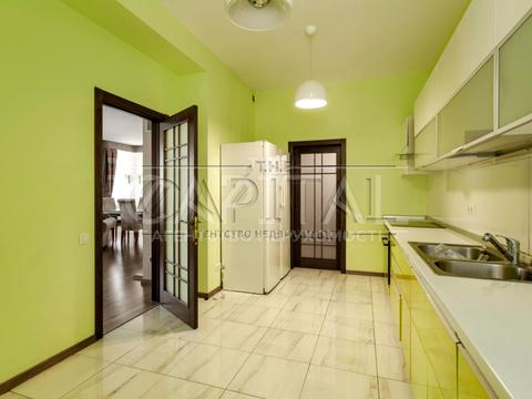 будинок за адресою смт. Козин, Старокиївська вул., 1