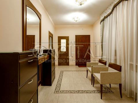 будинок за адресою смт. Козин, Старокиївська вул., 1