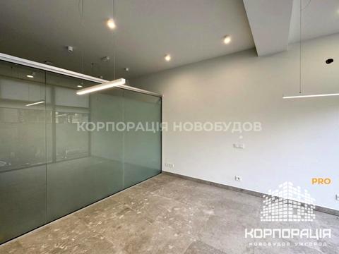 комерційна за адресою Тихого, 8А