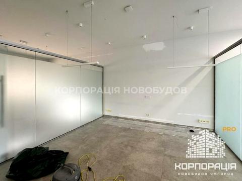 комерційна за адресою Тихого, 8А