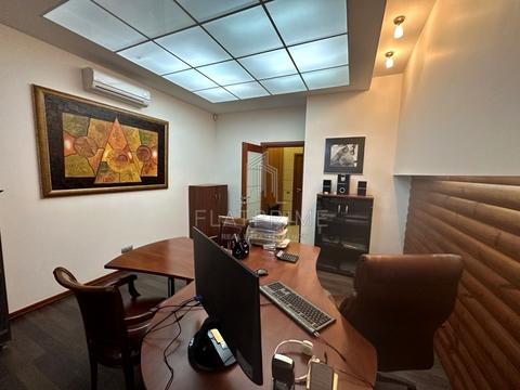 комерційна за адресою Мокра вул. (Кудряшова), 16