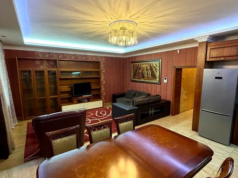 будинок за адресою Дніпро, Академіка Корольова вул., 25