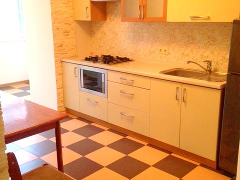 квартира за адресою Рибальська вул., 8