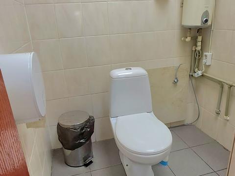 комерційна за адресою Київ, Саксаганського вул., 143