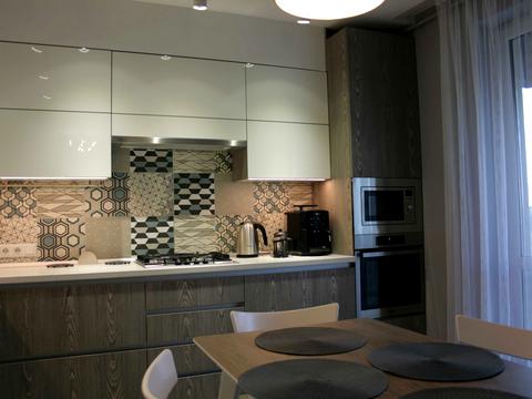 квартира по адресу Угорская ул., 12