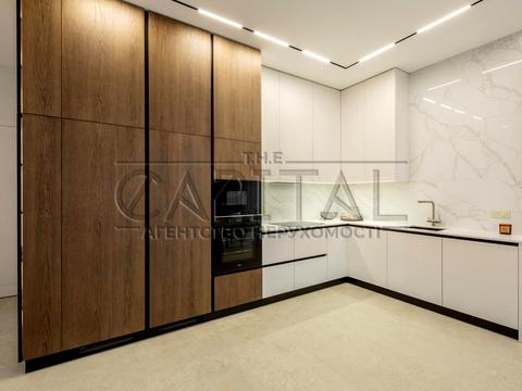 будинок за адресою Квітнева вул.