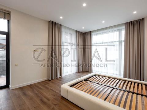 будинок за адресою Квітнева вул.