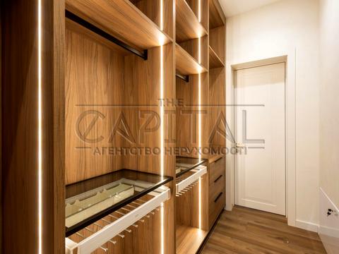 будинок за адресою Квітнева вул.