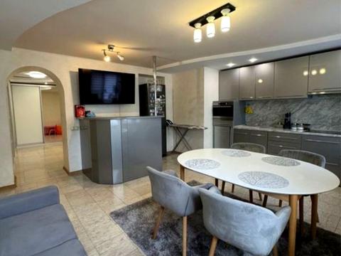 квартира по адресу Мукаша Салакунова ул., 17