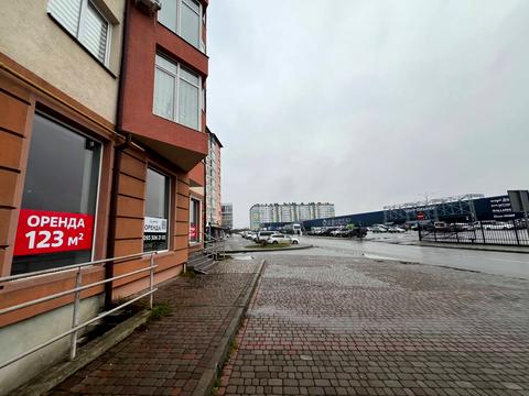 коммерческая по адресу Василия Стуса ул., 30д