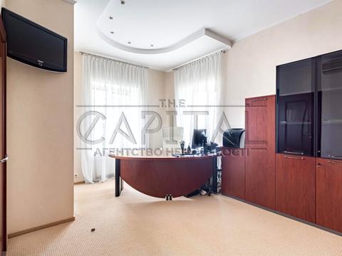 дом по адресу Борщаговская ул.