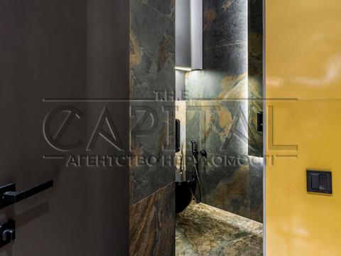 комерційна за адресою Київ, Буслівська вул., 12