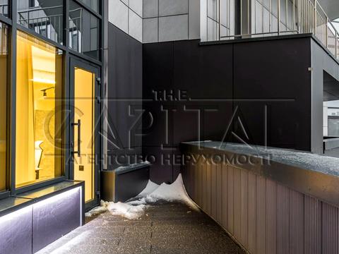 комерційна за адресою Київ, Буслівська вул., 12