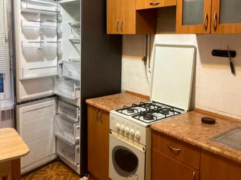 квартира за адресою Дніпро, житловий масив Тополя-2 вул., 12