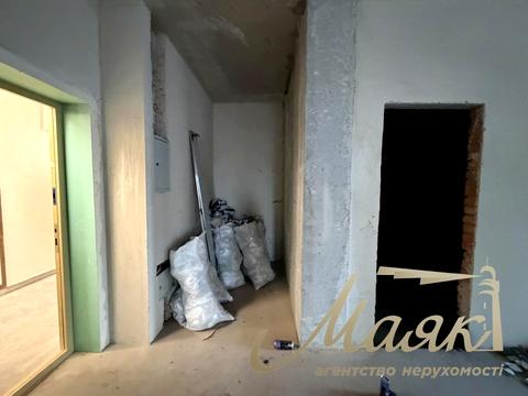 коммерческая по адресу Андрея Верхогляда ул. (Михайла Драгомирова), (7 черга (будинок 2))