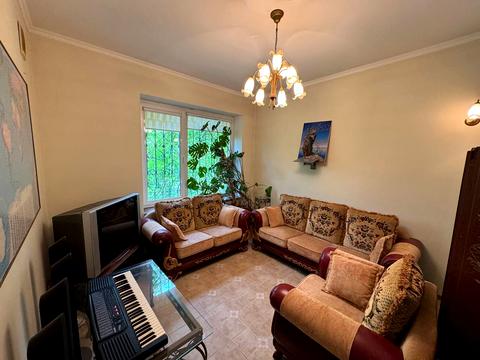 будинок за адресою Богатирська вул., 30