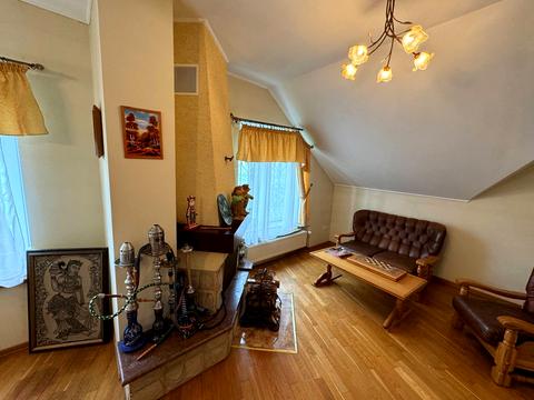 будинок за адресою Богатирська вул., 30