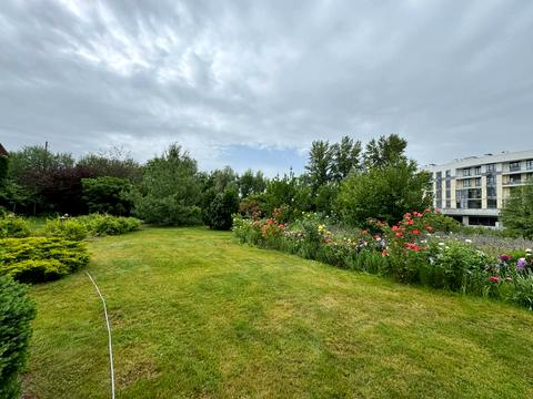 будинок за адресою Богатирська вул., 30