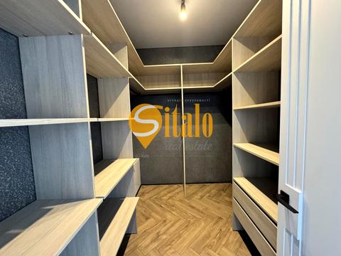 будинок за адресою Центральна вул.