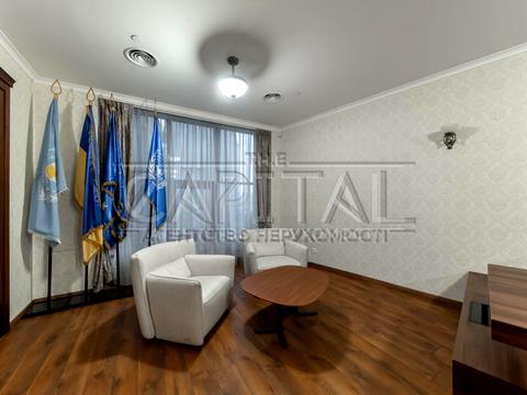 комерційна за адресою Київ, Січових Стрільців вул. (Артема), 17