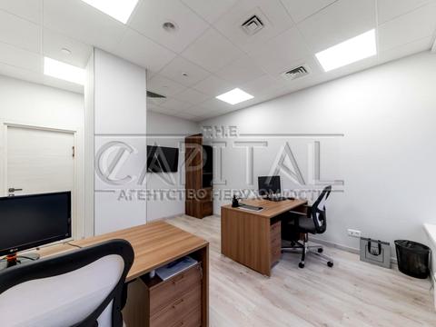 комерційна за адресою Київ, Січових Стрільців вул. (Артема), 17