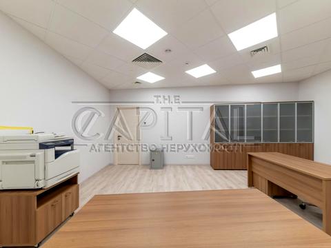 комерційна за адресою Київ, Січових Стрільців вул. (Артема), 17